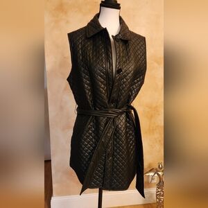 NWT quilted faux leather vest. MARK New YORK. Black button-up with collar.